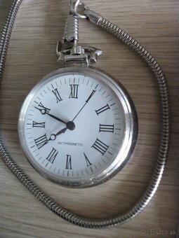 Predám hodinky-cibule polovnícky motív-dovoz Rakúsko. - 9