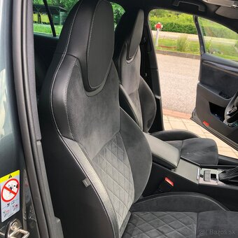Škoda Superb Combi 4x4 Sportline 140 kW - 9