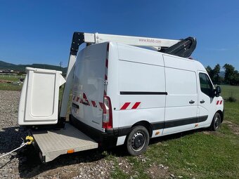 Renault Master 2.3 D r.v.2021 rameno zdvih 12metrov - 9
