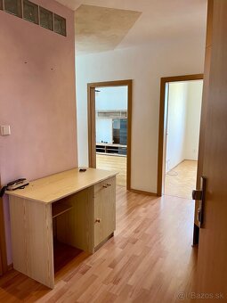 Na PREDAJ / Železníky / Užhorodská / 2 izbový byt - 52m2 - 9
