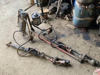 Predám rôzne diely na traktor Zetor major - 9