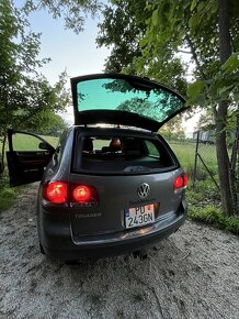 vymením VW touareg 2008 4.2 benzín 260kw 225tis - 9