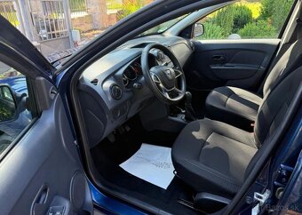 Dacia Sandero 1,0 SCe Top stav 1 Maj. Tažné benzín manuál - 9