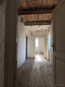 Ponúkam Vám na predaj investičnú vilu v Chorvátsku - 9