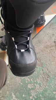 Predám Snowboard za 120€ - 9