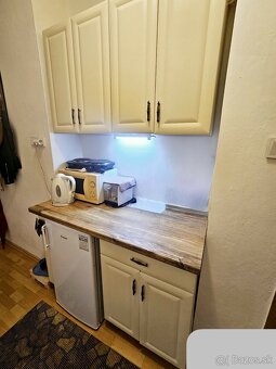 Predám garzonku v Banskej Bystrici v Centre - 9