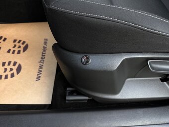 Škoda Karoq 2.0 TDI EVO Style DSG - 9