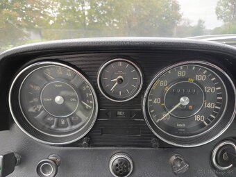 Mercedes w115 - 9