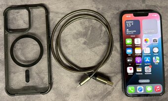 Apple iPhone 13 128 GB Midnight - 9
