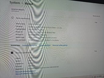 Predam Lenovo T15 Gen1 + Monitor - 9