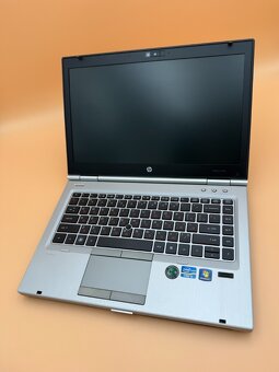 Notebook HP EliteBook 8460p i5-2540M/8GB RAM/256GB SSD - 9