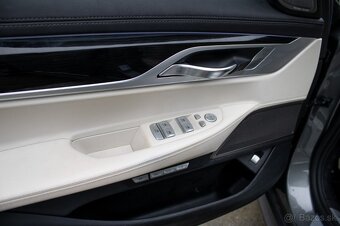 BMW Rad 7 730d xDrive A/T 2018 - 9