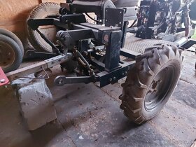 Malotraktor 1203 - 9