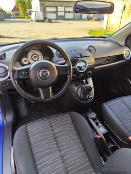 Mazda 2 1.3 benzín - 9