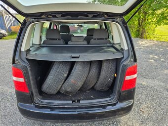 Volkswagen Touran 1.9tdi 77kw 2004 - 9