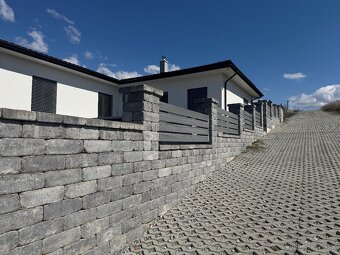 Novostavba s dôrazom na kvalitu a eleganciu / 773 m2 / Žilin - 9