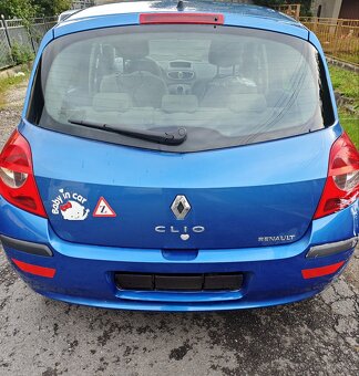 Renault Clio III, rok 2005, 1.5 dCi, 50 kW - 9