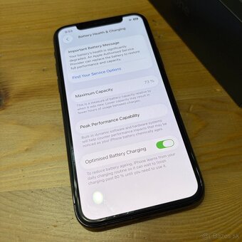 iPhone 11 Pro, 256 GB, TOP STAV, Midnight Green - 9