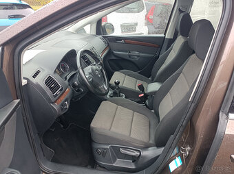 Volkswagen Sharan, xenon ,navi,7míst,panorama - 9
