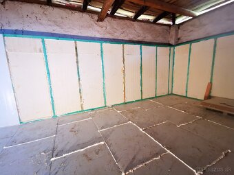 PIR izolácia hr11cm s plechom:16,-m2, bez plechu: 11,50,-m2. - 9