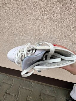 Predam damske korcule na lad - 9