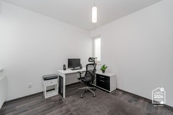 3 izbový byt s balkónom, Borovicový Háj - 9