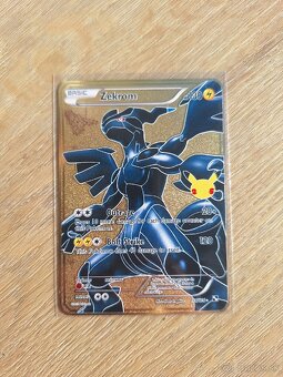 Kovová Pokémon karta - 9