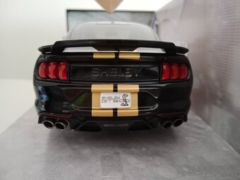 Ford Mustang Shelby GT500H - 9