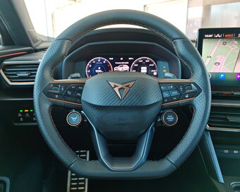 Cupra Formentor 2.0 TSI 310k 4Drive DSG VZ //AJ NA SPLÁTKY - 9
