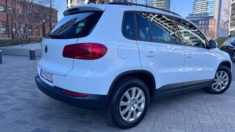 Predam Volkswagen Tiguan 2.0 diesel r.v. 02/2015 4x2 pohon - 9