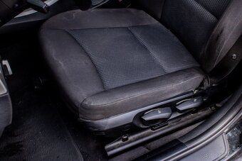 BMW Rad 3 Touring 318d - 9