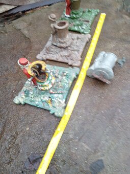 retaze závažia držiak na vianočný stromček - 9