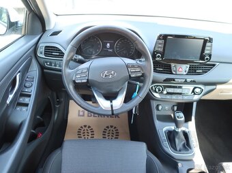 Hyundai i30 FB 1.0T-GDI 88kW FAMILY COMFORT ZÁRUKA - 9