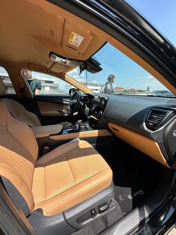 Lexus NX 2.5 Hybrid AWD Executive - 9