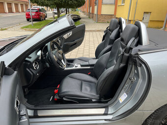 Mercedes-Benz SLK 250 CDI BlueEFFICIENCY A/T Cabrio - 9