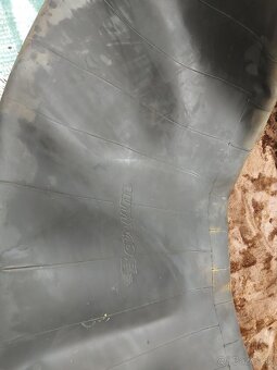 Zetor koleso duša pneu guma disky traktor - 9