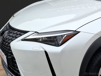 Lexus UX 250h BUSINESS TECH - 9