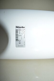 predam vysavac MIELE - 9