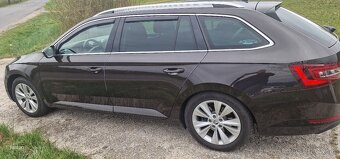 Škoda superb - 9