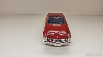 1:18 MERCEDES-BENZ PAGODA 280 SL CABRIO - 9