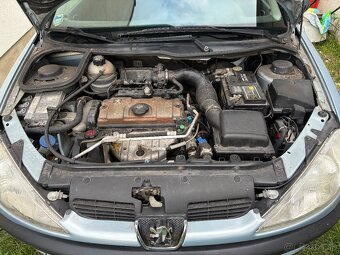 Peugeot 206 1,4 16V - 9