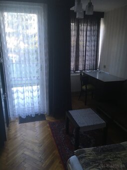 Prenajmem poschodie v rodinnom dome na kolibe - 9