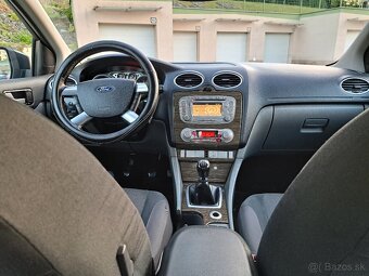 Ford Focus 1.8 TDCI 85 KW Ghia Facelift R.V.2009 - 9