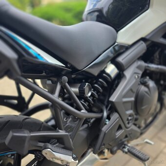Kawasaki Versys 650 2025 + zadný kufor - 7400 km - 9