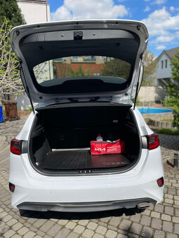 Kia Cee’d 1.5 T-GDI M6 GOLD 117,5kW/ 160k - 9