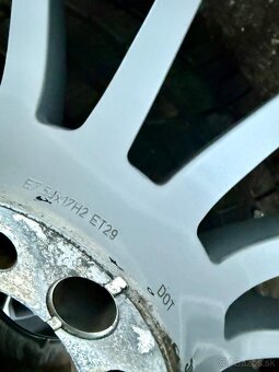 ORIGINAL ZIMNÁ SADA AUDI R17 + pneu 225/50 R17 - 9