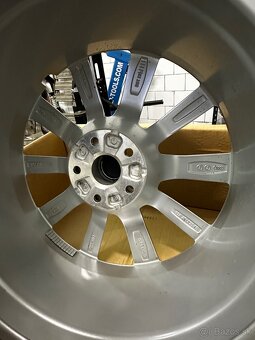 5x112 R19 7,5J ET38 Audi RSQ3 - 9