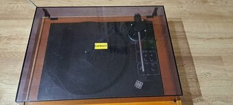 Tesla gramofon NC 420 - 9