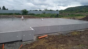 BETÓNOVANIE,KOPANIE,STAVBY - 9