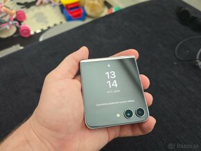 SAMSUNG Galaxy Z Flip 5  5G 256GB Violet - 9